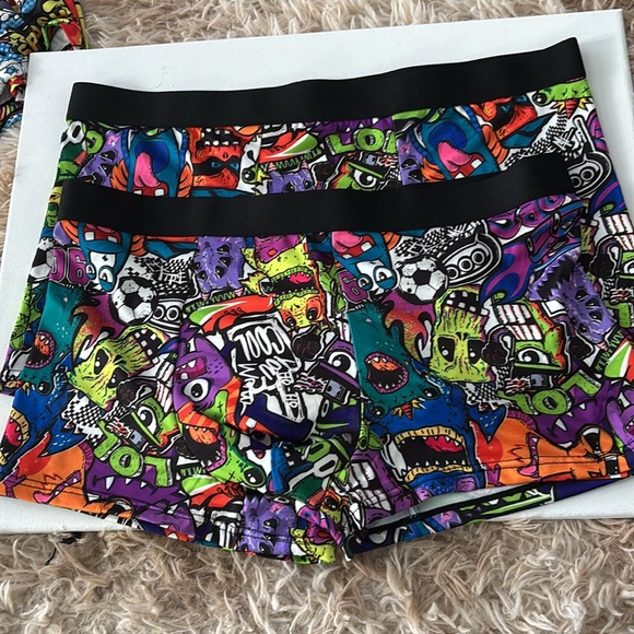 Men’s Graffiti Graphic Underwear 1pcs Fashion Printed Men's Boxer Briefs. #COOL - Picture 3 of 3